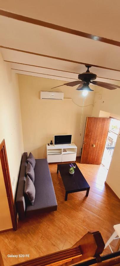 Magnifico Apartamento Tipo Duplex En Triana Севилья Экстерьер фото