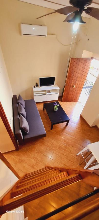 Magnifico Apartamento Tipo Duplex En Triana Севилья Экстерьер фото